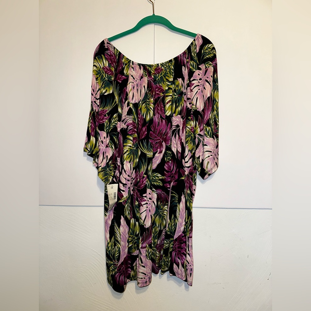 Catherines Elegant Multicolor Patterned Top - image 1